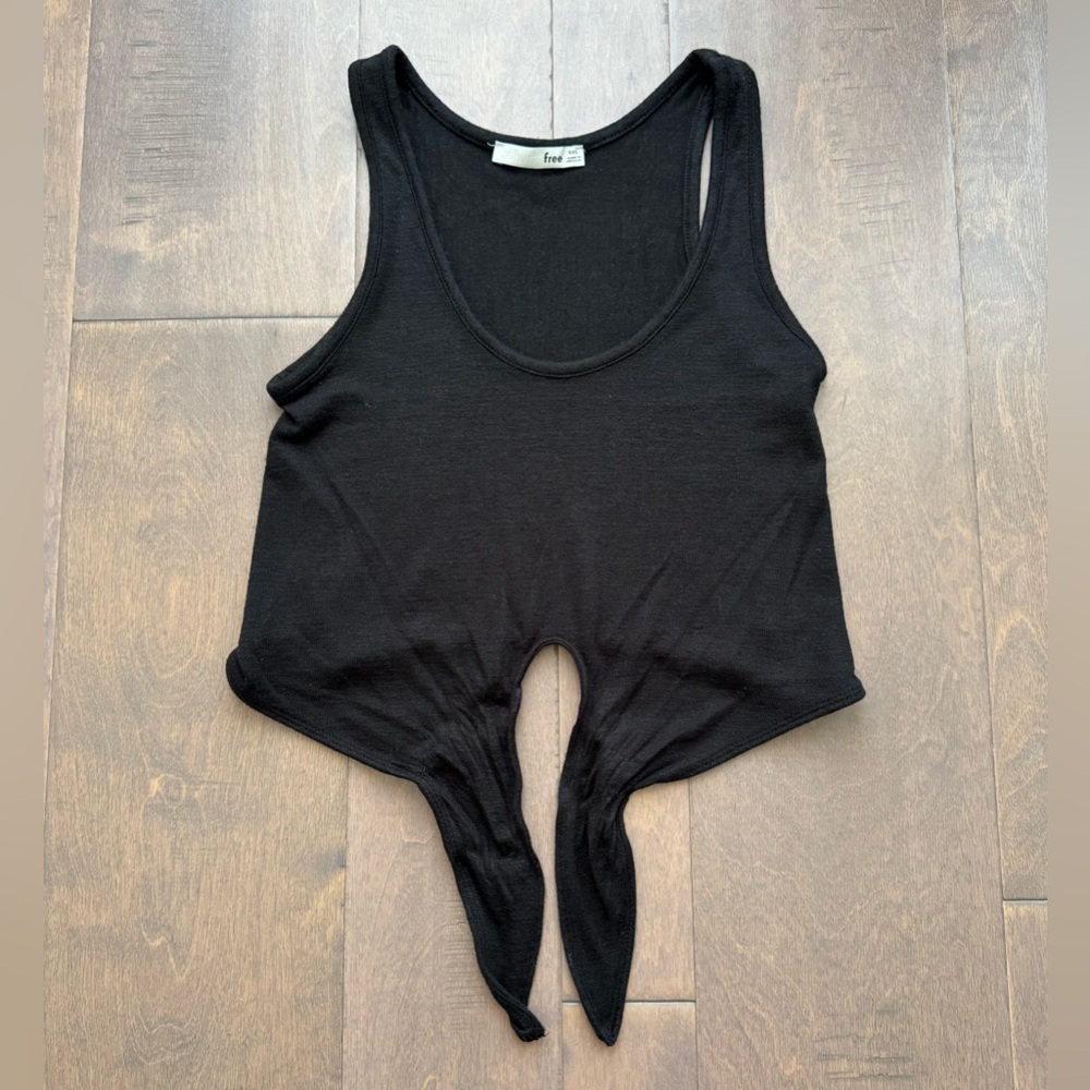 Aritzia Wilfred Free Tie Front Knot Tank - Picture 7 of 9